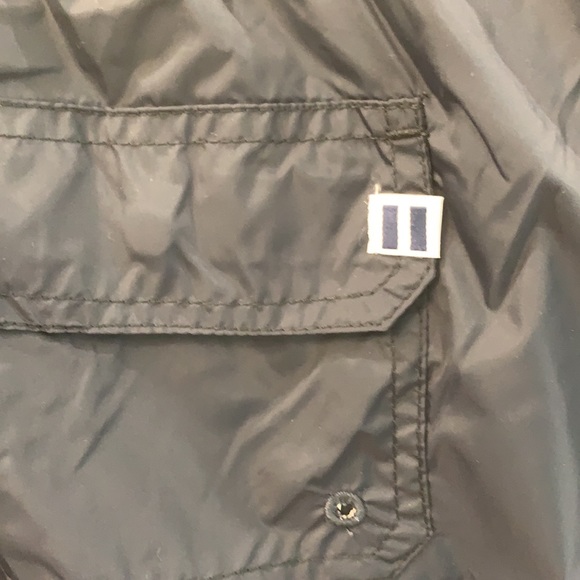 Solid & Striped men’s weekend short in navy - Picture 5 of 7